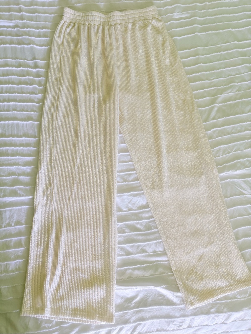 Simply Southern Cream Distressed Sweatpants Embroidered Bow